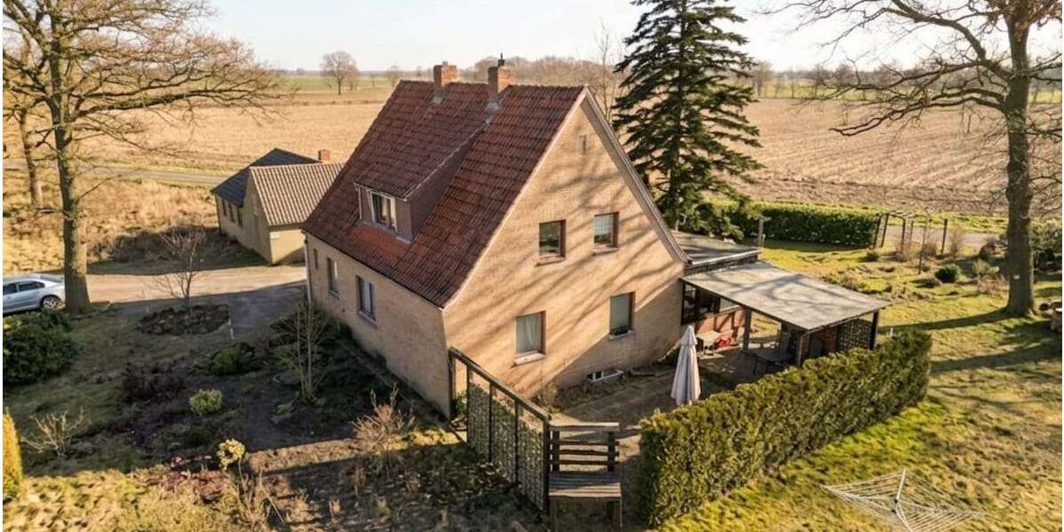 Einfamilienhaus Wagenfeld - 7 Zimmer, 153 m&sup2;, 159.000&euro; | Angebot:27009607