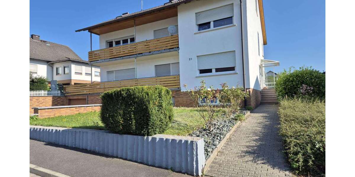 Haus zum Kaufen in Kirchhain 595.000 € 300 m² 12 zimmer
