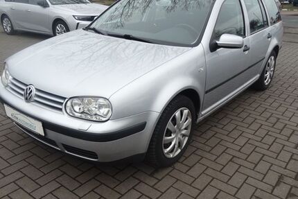 VW Golf 181.000 km 2.650 &euro; Achim 28832