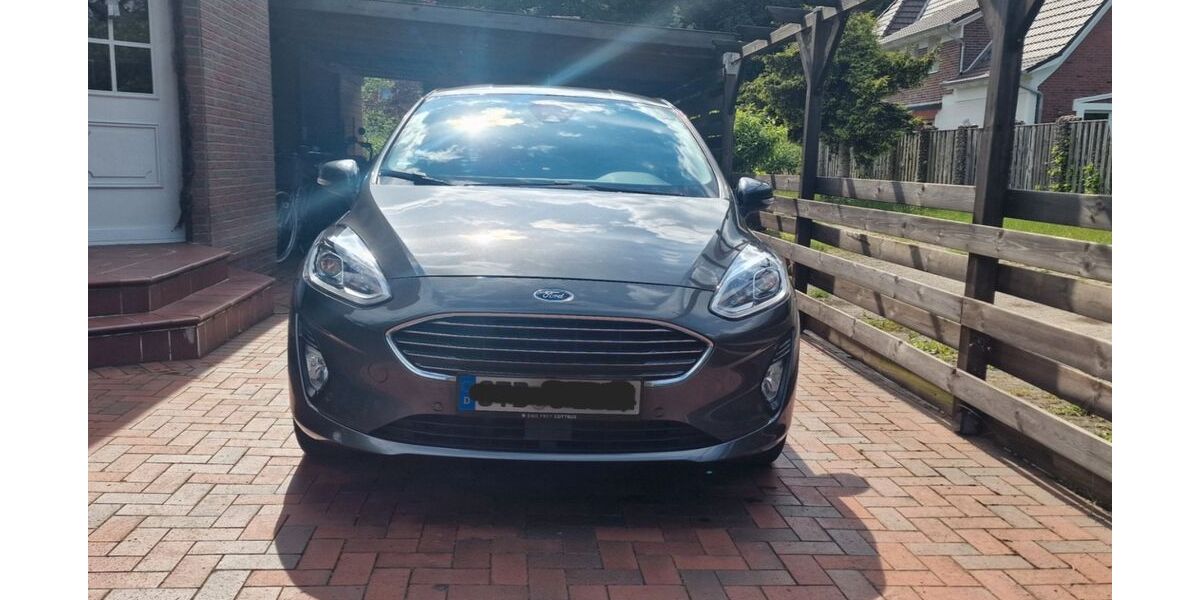 Ford Fiesta 85.500 km 10.900 &euro; Himmelpforten 21709