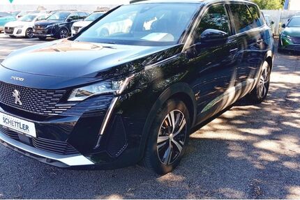 Peugeot 5008 16.487 km 29.890 &euro; Bielefeld 33602