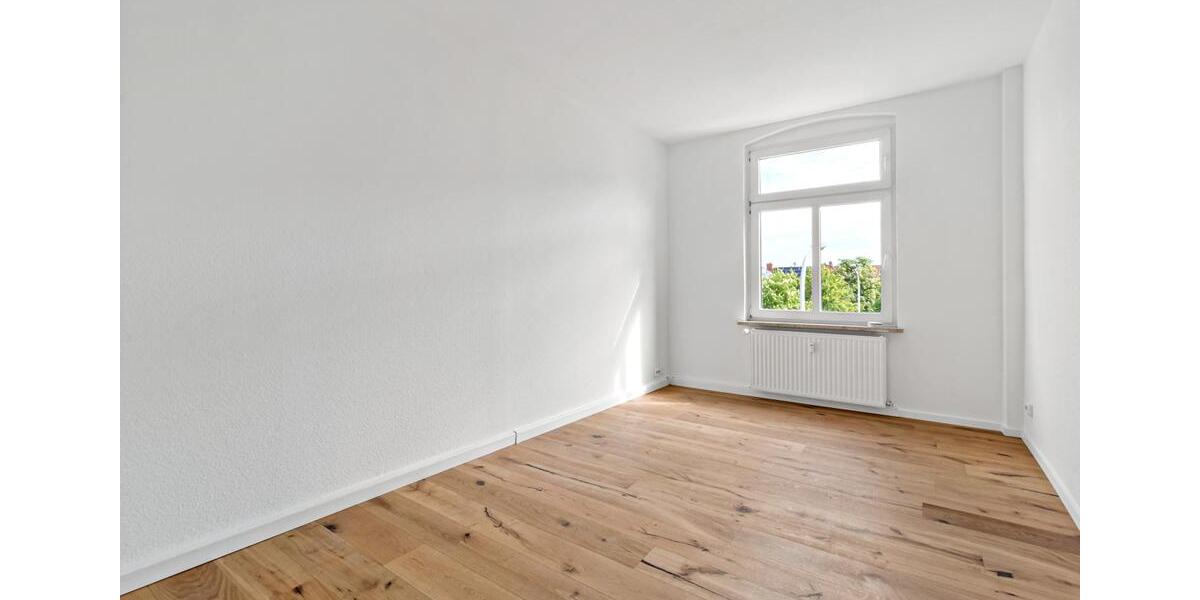 Dachgeschoßwohnung Halle (Saale) Am Wasserturm/Thaerviertel - 2 Zimmer, 65 m&sup2;, 475&euro; | Angebot:26441157
