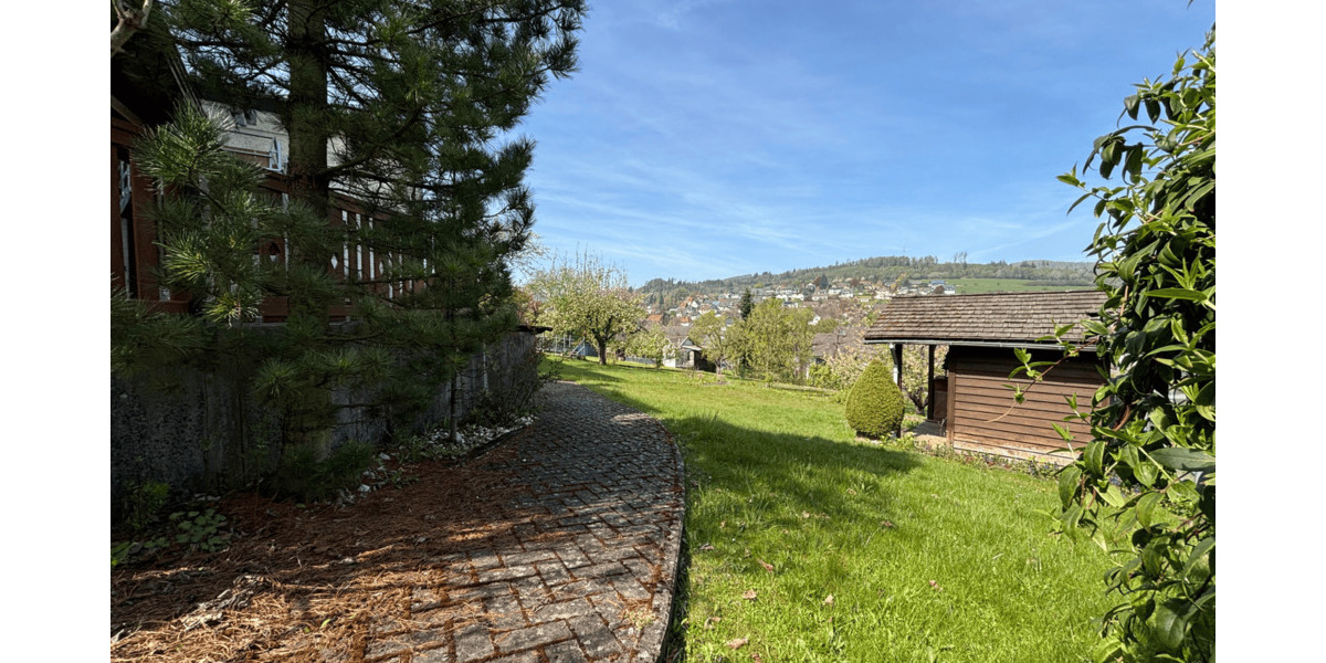 Einfamilienhaus Balve - 8 Zimmer, 160 m&sup2;, 269.000&euro; | Angebot:26759064