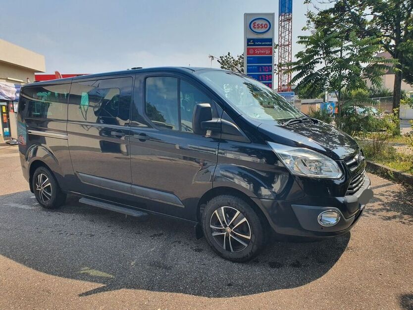 Tourneo Custom