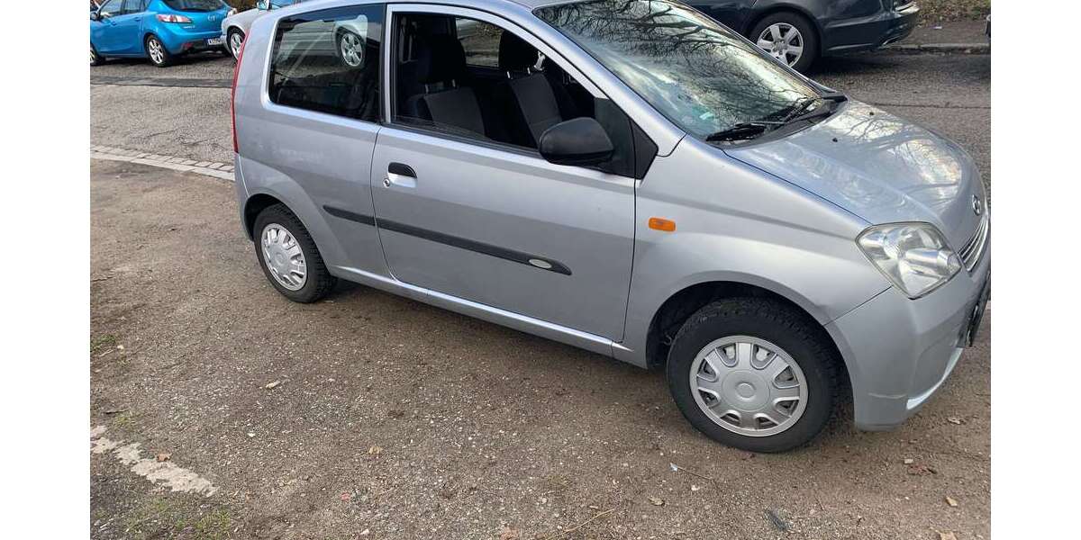 Daihatsu Cuore 85.000 km 2.499 &euro; Kiel 24148