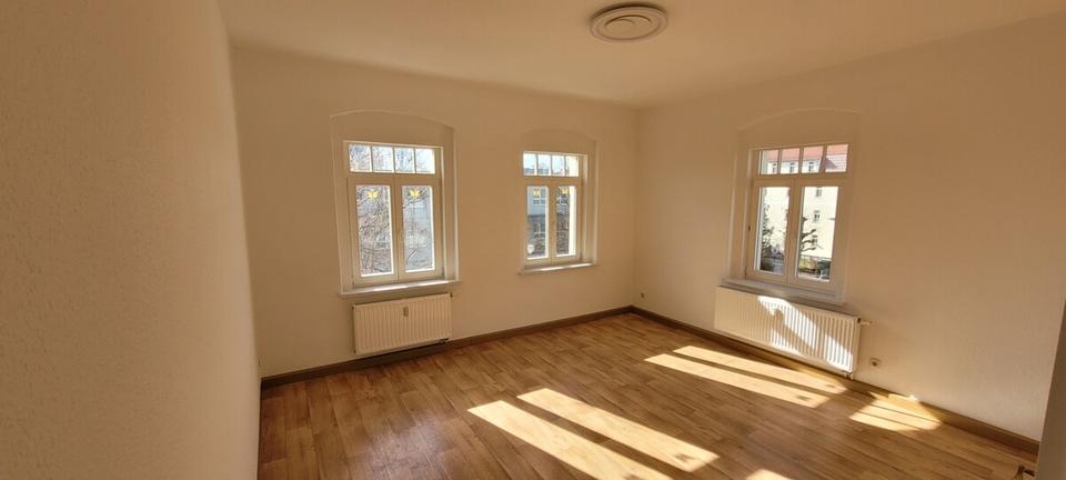 Etagenwohnung Löbau - 2 Zimmer, 55 m&sup2;, 330&euro; | Angebot:25432937