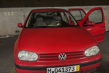 VW Golf 145.000 km 1.600 &euro; München 81737
