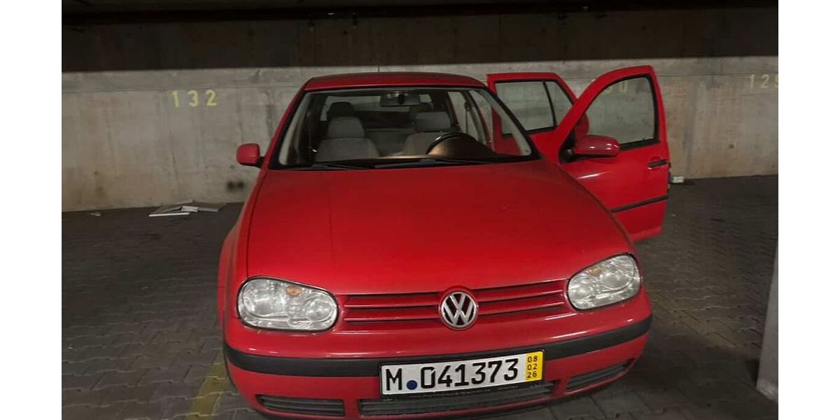 VW Golf 145.000 km 1.600 &euro; München 81737