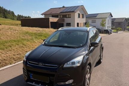 Ford Kuga 71.117 km 11.500 &euro; Rottweil 78628