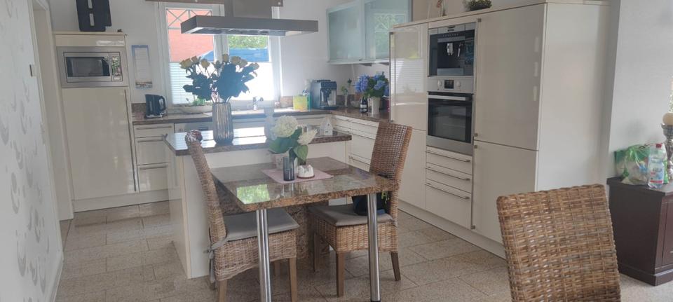 Einfamilienhaus Nienburg (Weser) - 4 Zimmer, 140 m&sup2;, 429.000&euro; | Angebot:26997300