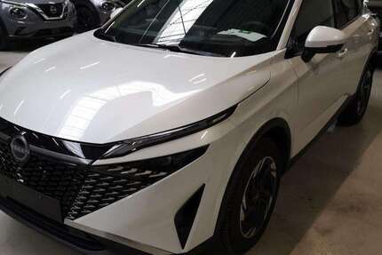 Nissan Qashqai 24.302 km 27.490 &euro; Magdeburg 39120