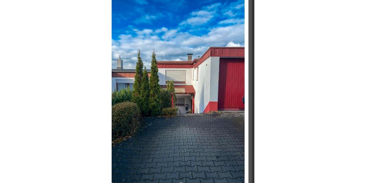 Reihenhaus Villingen-Schwenningen Schwenningen - 7 Zimmer, 160 m&sup2;, 439.000&euro; | Angebot:24951820