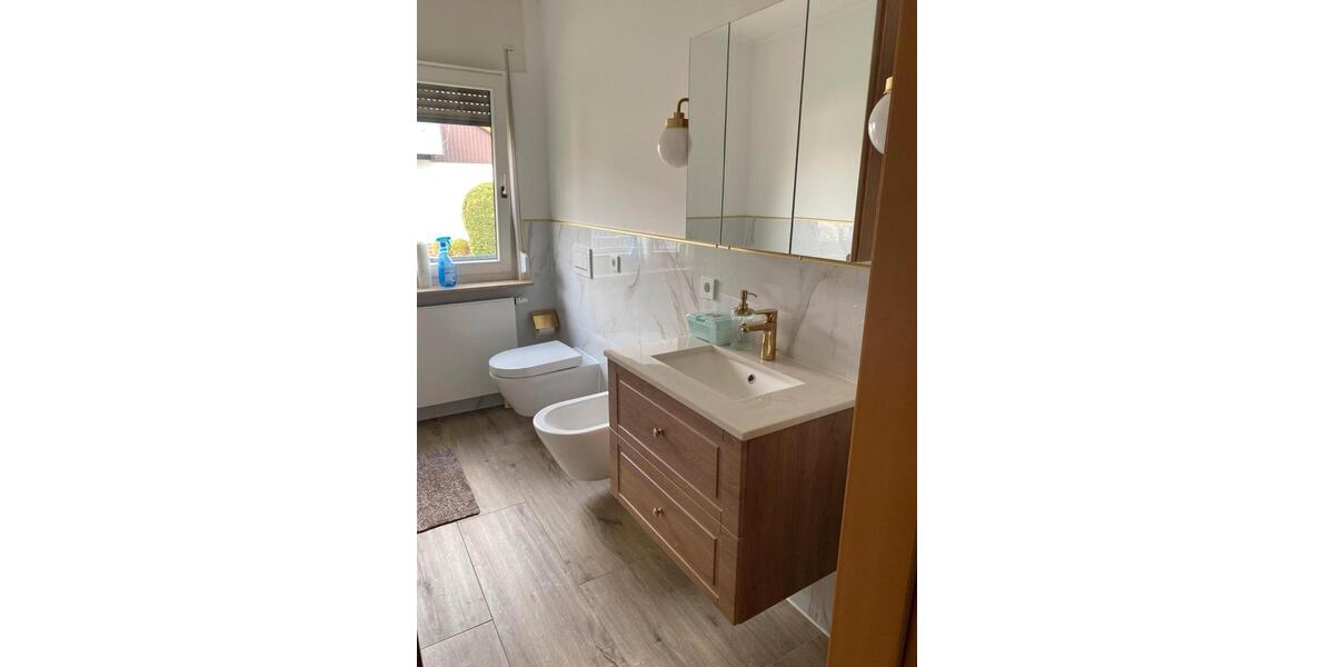 Einfamilienhaus Ehingen (Donau) - 8 Zimmer, 180 m&sup2;, 695.000&euro; | Angebot:26876438