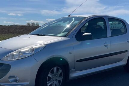 Peugeot 206 156.000 km 2.900 &euro; Rostock 18057