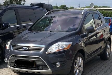 Ford Kuga 226.386 km 6.900 € Oldenburg 26125