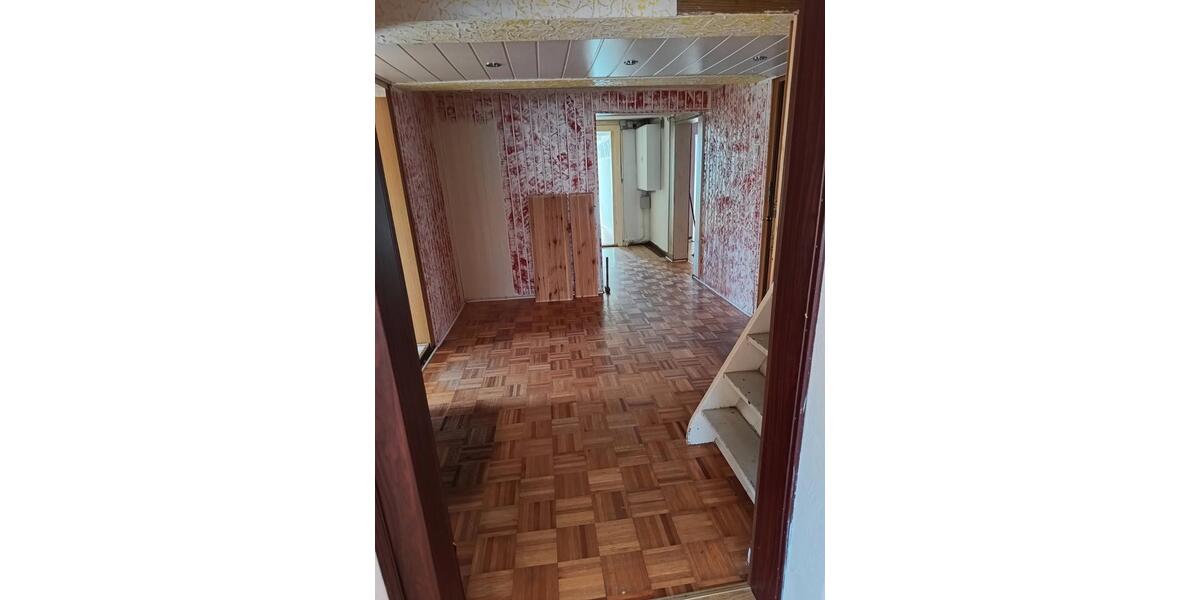 Mehrfamilienhaus, Wohnhaus Ilsede - 8 Zimmer, 198 m&sup2;, 155.000&euro; | Angebot:26416093