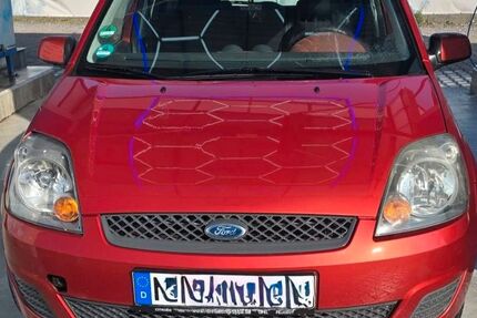 Ford Fiesta 166.000 km 2.100 &euro; Pulheim 50259