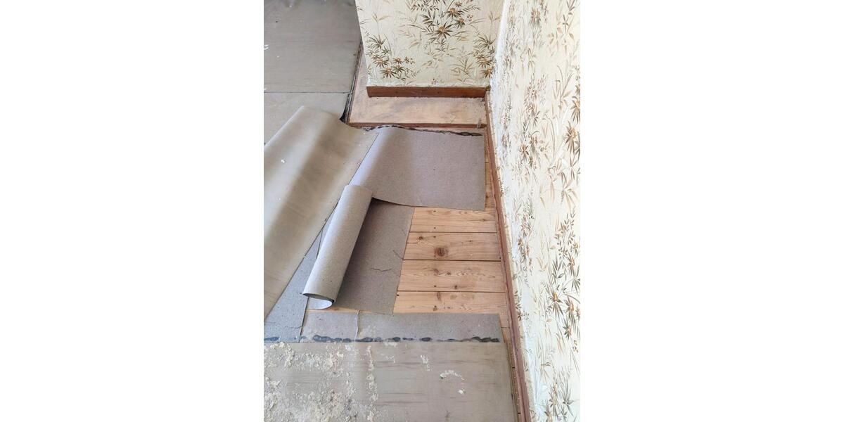 Bauernhaus, Landhaus Eisfeld Heid - 5 Zimmer, 174 m&sup2;, 85.000&euro; | Angebot:26838226