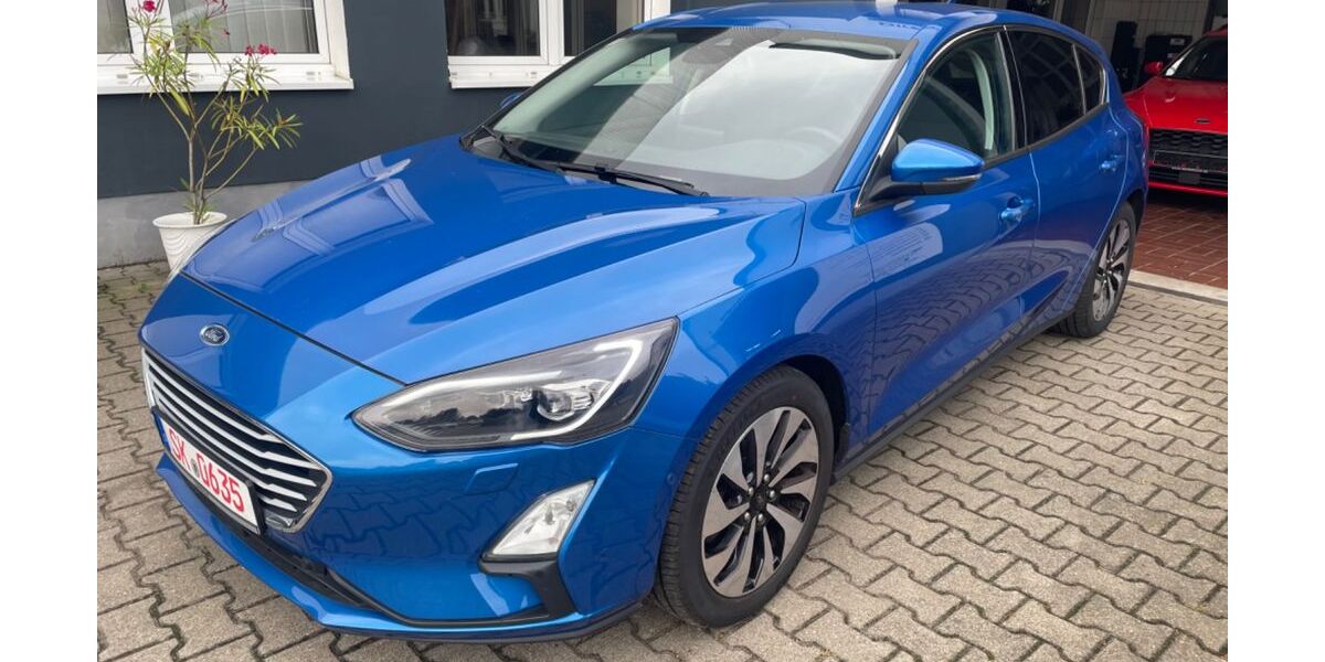 Ford Focus 53.998 km 13.299 &euro; Leuna 06237