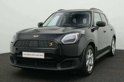 Mini Countryman SE All4 8.741 km 41.180 &euro; München 80788