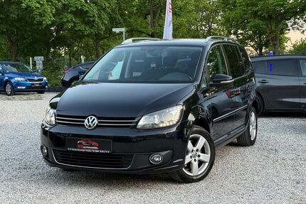 VW Touran 211.000 km 10.349 &euro; Berlin 13158