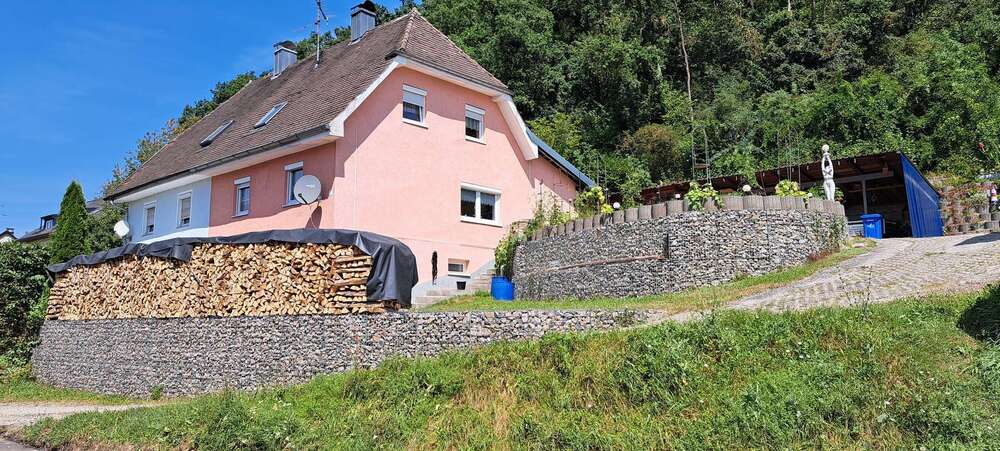 Einfamilienhaus Bogen - 7 Zimmer, 103 m&sup2;, 265.000&euro; | Angebot:26320245