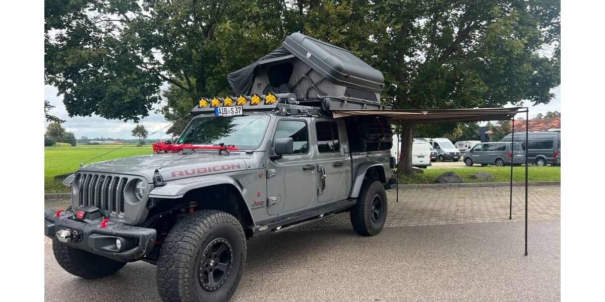 Jeep Gladiator 49.000 km 120.000 &euro; Bad Aibling 83043