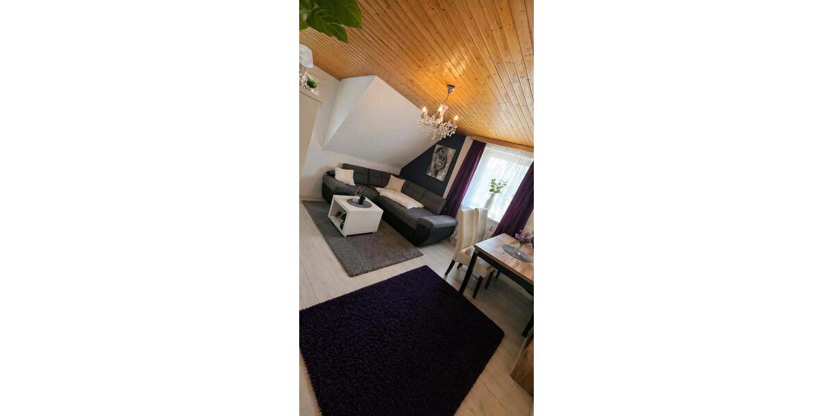 Dachgeschoßwohnung Schramberg - 3 Zimmer, 70 m&sup2;, 123&euro; | Angebot:26286908