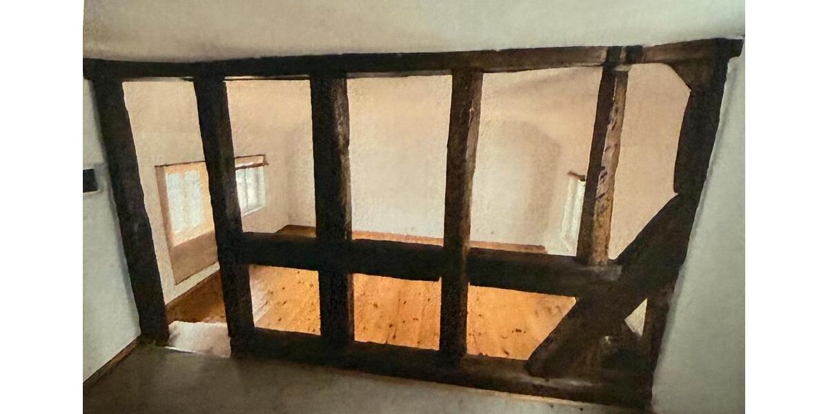 Einfamilienhaus Herborn - 5 Zimmer, 121 m&sup2;, 129.000&euro; | Angebot:26857845