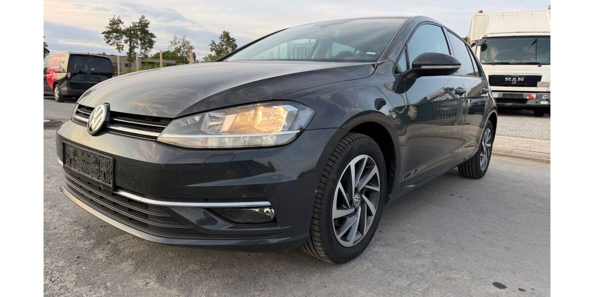 VW Golf 180.600 km 10.299 &euro; Eibelstadt 97246