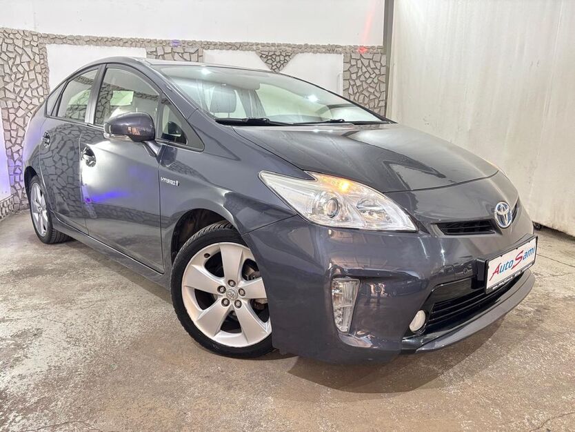 Toyota Prius 102.196 km 10.471 € Witten -NRW 58452