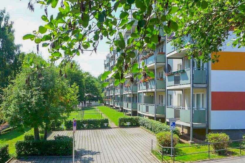 Wohnung zum Mieten in Chemnitz 360 € 70.09 m²