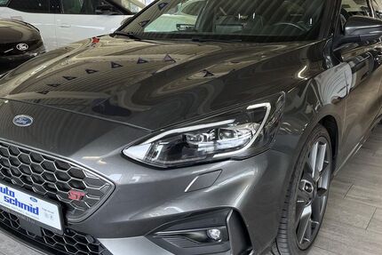 Ford Focus 77.000 km 20.990 &euro; Rottweil 78628