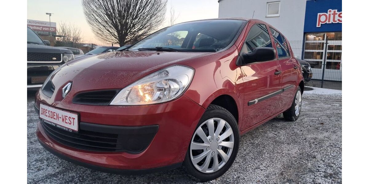 Renault Clio 83.000 km 3.399 &euro; Dresden 01159