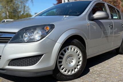 Opel Astra 203.000 km 2.899 &euro; Stendal 39576