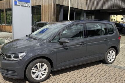 VW Touran 79.000 km 20.690 &euro; Weinbach 35796