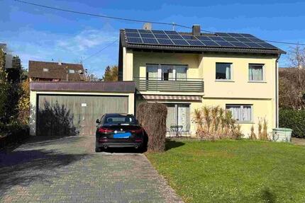 Freistehendes EFH,Doppelgarage, EBK, teilmöbliert, ruhige Lage 6.5 zimmer