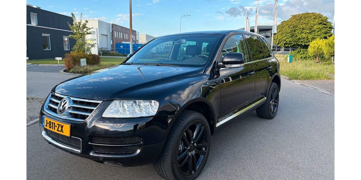 VW Touareg 136.985 km 14.500 &euro; Groningen 39397