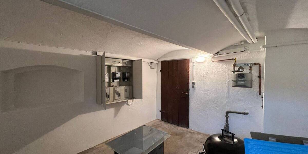 Mehrfamilienhaus, Wohnhaus Coburg - 5 Zimmer, 123 m&sup2;, 220.000&euro; | Angebot:26686493