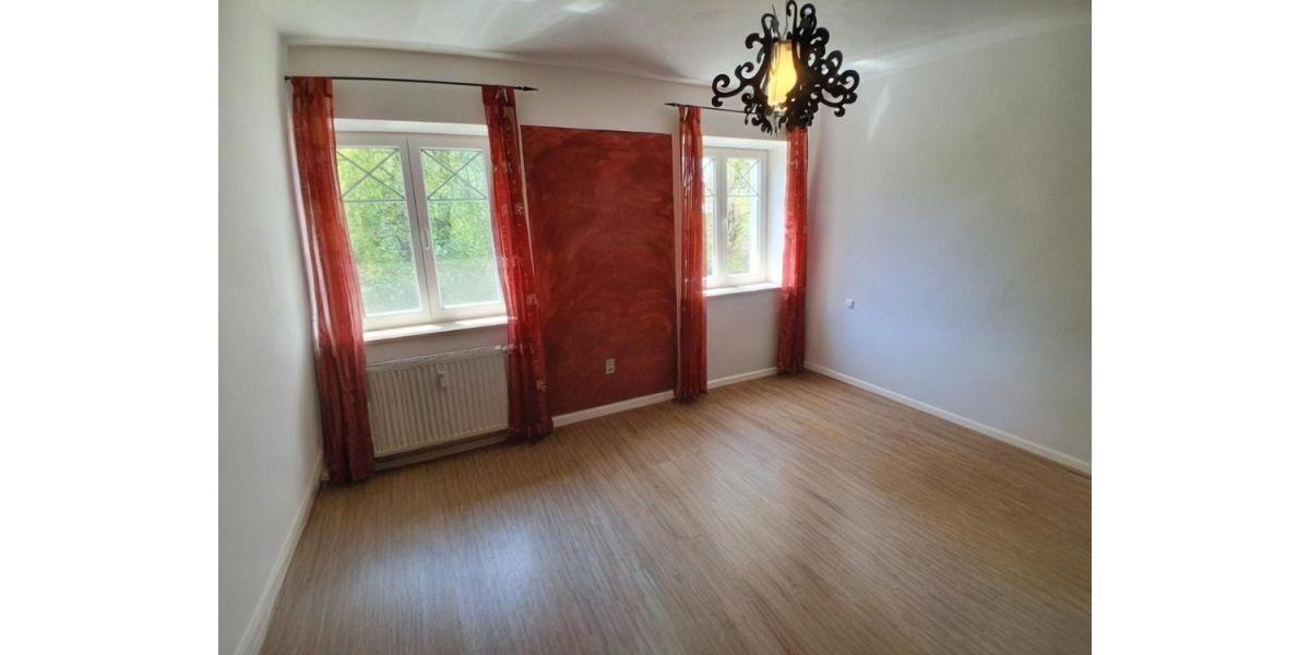 Etagenwohnung Wolnzach - 2 Zimmer, 82 m&sup2;, 950&euro; | Angebot:26302589