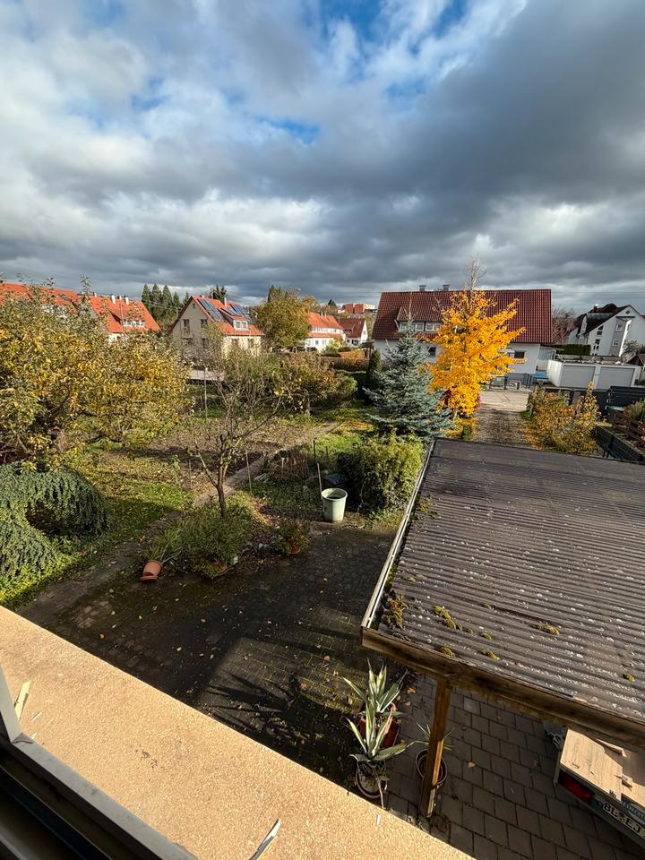 2–4 Zimmer OG links + Dachgeschoss – ruhige Lage, Garten zimmer