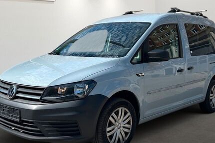 VW Caddy 186.776 km 10.599 &euro; Berlin 12681