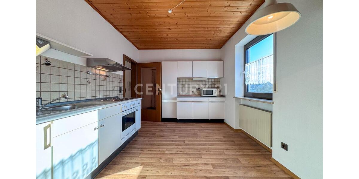 Etagenwohnung Bad Staffelstein - 4 Zimmer, 120 m&sup2;, 790&euro; | Angebot:25432019