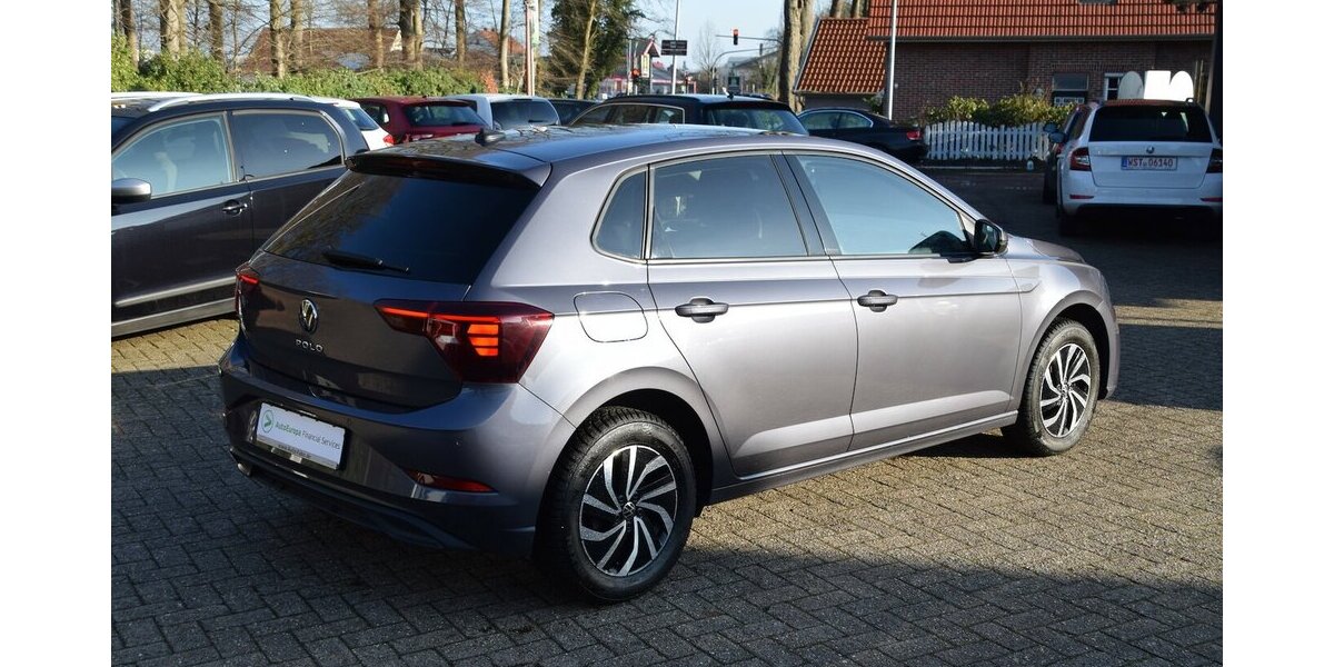 VW Polo Life 1,0 70KW LED*ACC*PDC*App Connect*Alls. 52.976 km 15.980 &euro; Rastede 26160