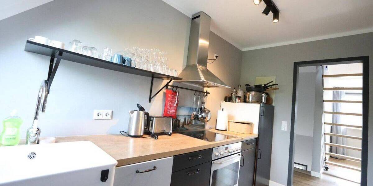 Mehrfamilienhaus, Wohnhaus Aventoft - 7 Zimmer, 180 m&sup2;, 480.000&euro; | Angebot:26879429