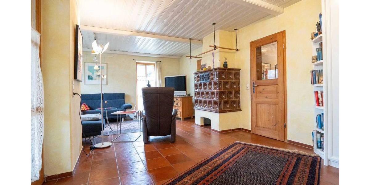 Doppelhaushälfte Tüßling - 6 Zimmer, 186 m&sup2;, 550.000&euro; | Angebot:26358838