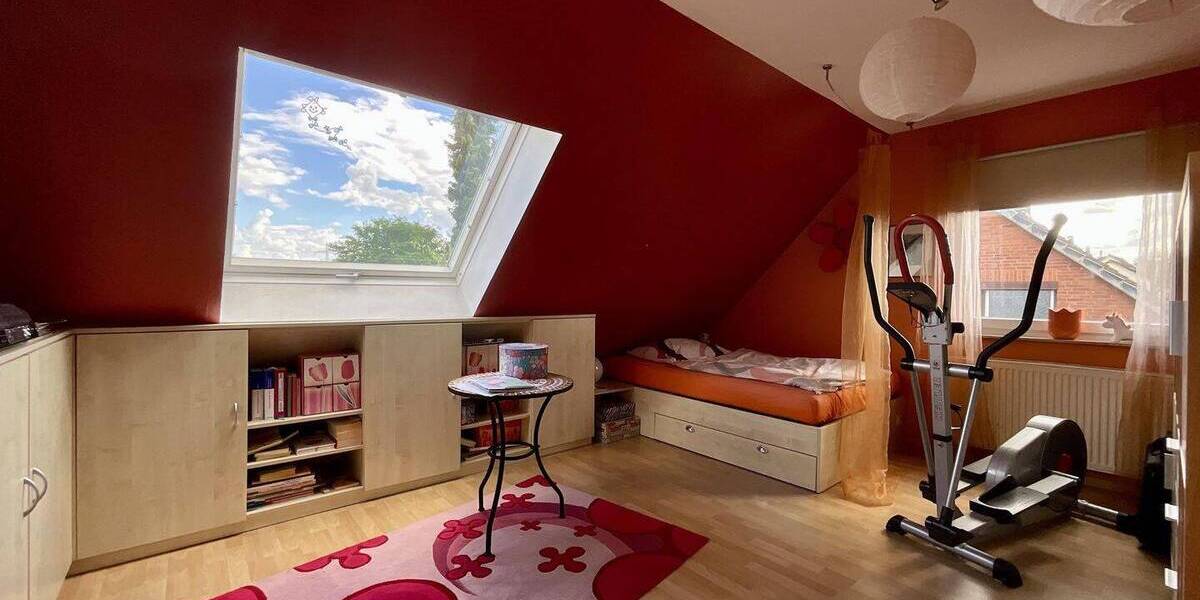 Einfamilienhaus Isernhagen Kirchhorst - 5 Zimmer, 196 m&sup2;, 678.000&euro; | Angebot:26841559