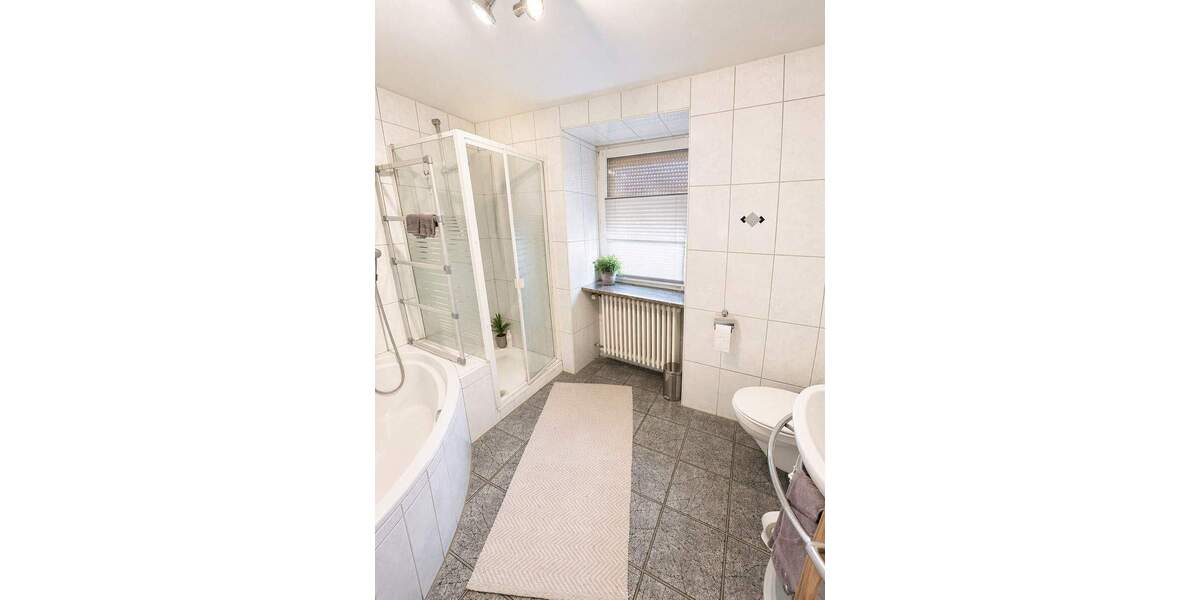 Mehrfamilienhaus, Wohnhaus Weisweil - 9 Zimmer, 209 m&sup2;, 679.000&euro; | Angebot:26420058