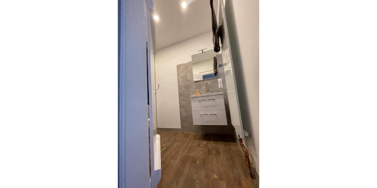 Einfamilienhaus Bad Arolsen - 8 Zimmer, 150 m&sup2;, 185.000&euro; | Angebot:26111734