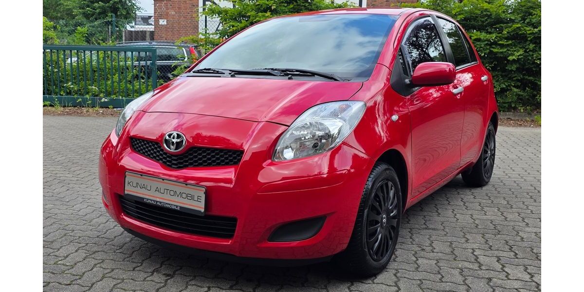 Toyota Yaris 145.699 km 3.850 &euro; Hamburg 22453